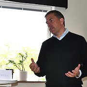 Gregor Noll och Mikael Ribbenvik diskuterade ålderbedömningar av ensamkommande flyktingbarn.