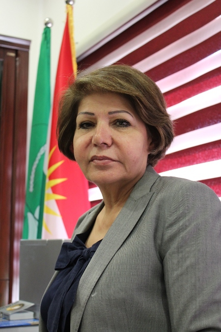 Narmin Osman sitter i det irakisk-kurdiska regeringspartiet PUK: s ledning och har haft flera ministerposter i den irakiska regeringen. 