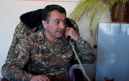 Davit Soghomonyan är militärt ombud i Shushi och anser att Azerbajdzjan "måste erkänna att de förlorade kriget”.