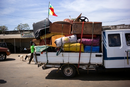 45 000 gambier flydde till Senegal dagarna innan Yahya Jammeh till sist lämnade la