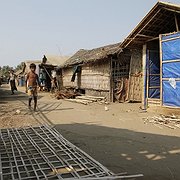 Läger i Sittwe i Rakhine som uppfördes efter oroligheterna år 2012 för flyende rohingya. Bilden togs i mars 2016. Amnesty uppger i en rapport den 21 november att rohingya utsätts för en diskriminering som kan betecknas som apartheid. 