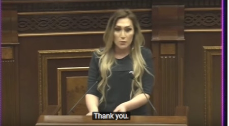 Lilit Martirosyans tal i parlamentet 5 april.