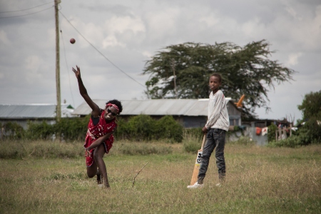 "Jag älskar cricket! Sporten gör en vältränad och kräver mycket av en mentalt, man måste förutse vad de andra spelarna kommer att göra”, säger Eunice Malawa Ngais.