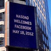 Facebook välkomnas till Nasdaq-börsen år 2012.