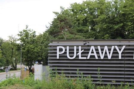 Pulawy, i östra Polen, är en av cirka 100 polska kommuner som har utropat sig som ”hbtq-fria zoner” eller antagit andra homofoba resolutioner.