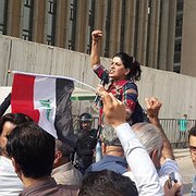 Intisar Al-Amyal har själv varit aktiv vid demonstrationerna i Irak som inleddes i oktober 2019.