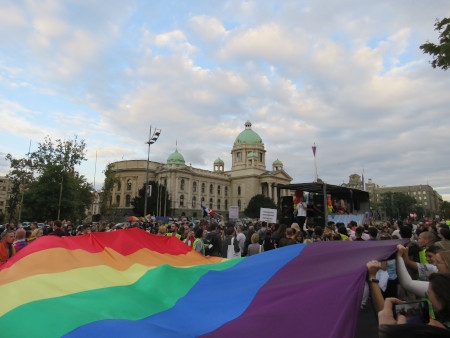 Pridefirande i Belgrad 18 september 2021. Årets parad, Europride, ska enligt president Aleksandar Vučić stoppas.