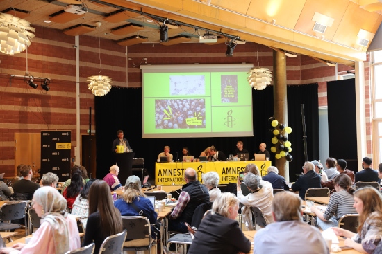 Amnesty Årsmöte öppnades lördagen 10 maj i Hallunda Folkets Hus
