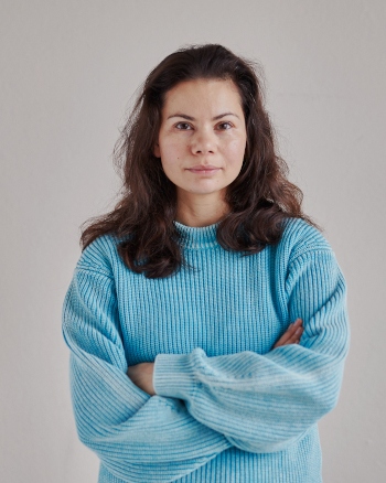 Liza Alexandrova-Zorina har skrivit två reportageböcker i Sverige. I Ryssland skrev hon främst skönlitteratur.